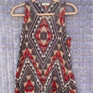 Beautiful detailed tank tops size medium